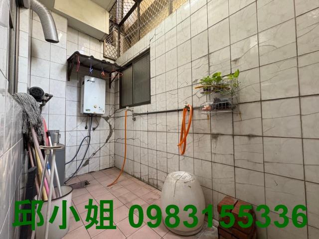 西區透天-7