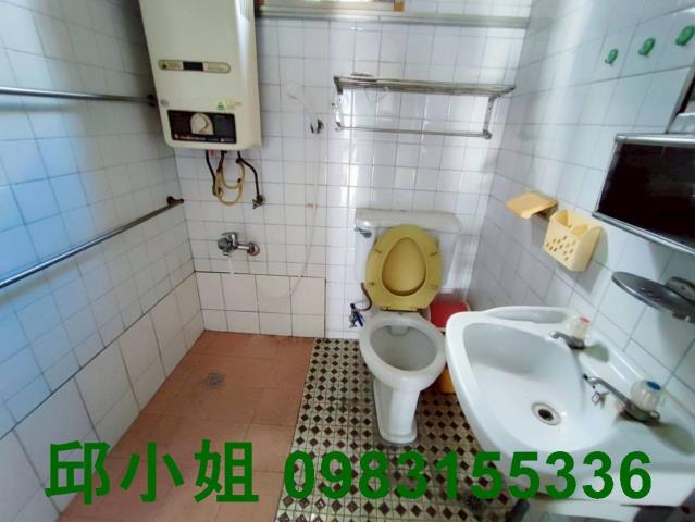 東區透天-9