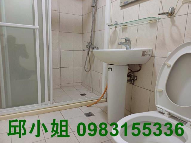 西區透天-8