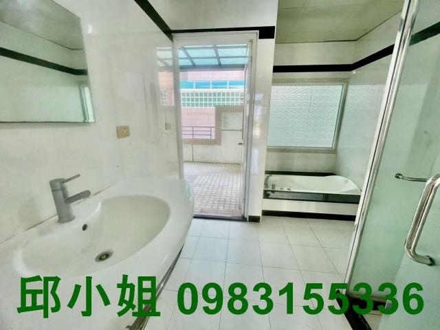 嘉義西區透天-11